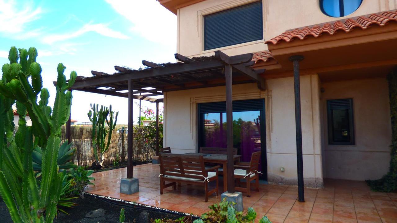 Villa Marta Lajares Luaran gambar